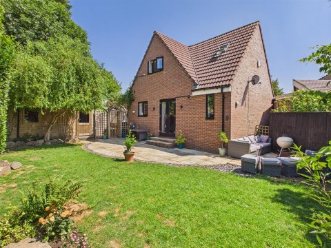 View Full Details for Grove Crescent, Barnwood, Gloucester