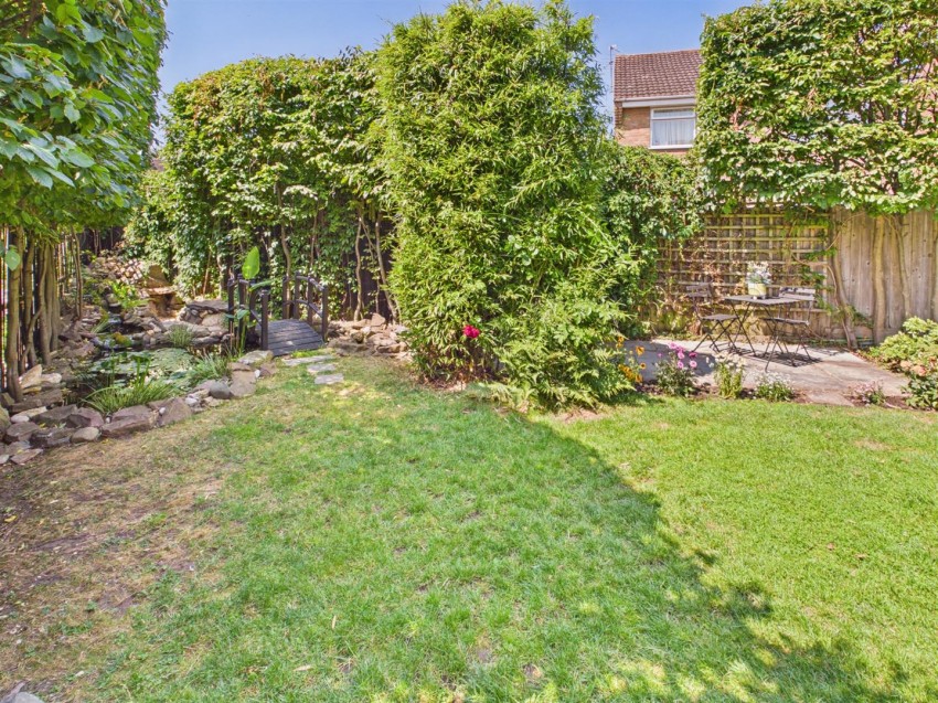 Images for Grove Crescent, Barnwood, Gloucester
