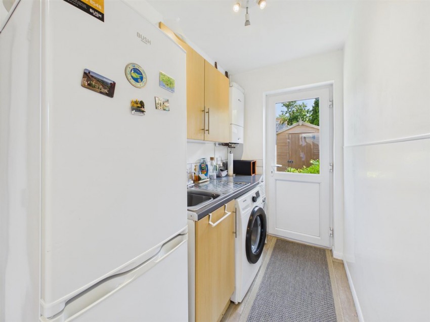 Images for Crescentdale, Longford, Gloucester