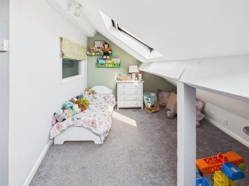 Images for Holmwood Drive, Tuffley, Gloucester