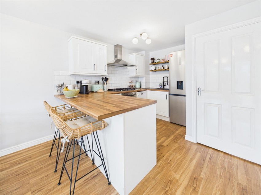Images for Yew Tree Road, Brockworth, Gloucester