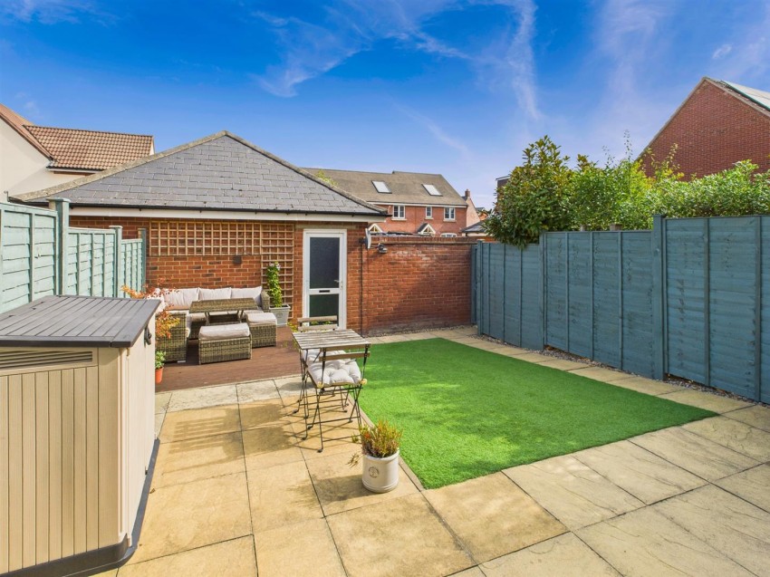 Images for Yew Tree Road, Brockworth, Gloucester