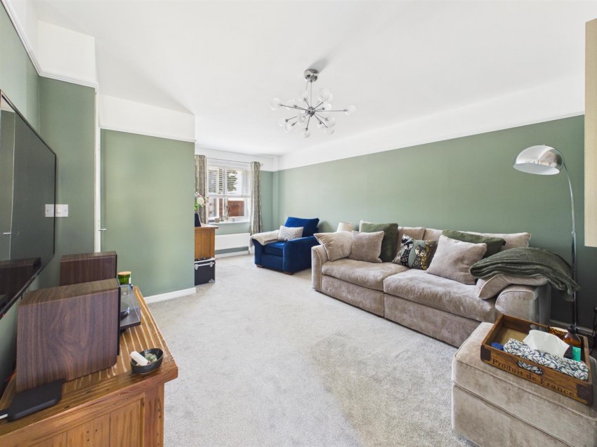 Images for Linden Close, Brockworth, Gloucester
