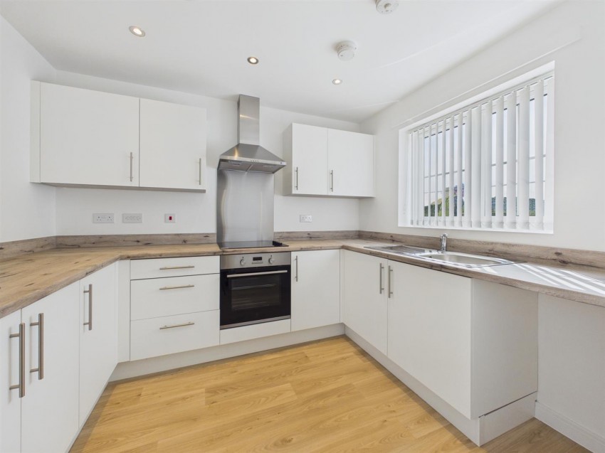 Images for The Five Acres, Hempsted