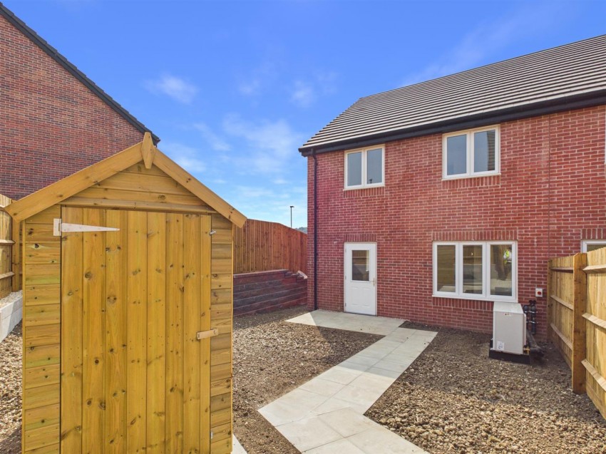 Images for The Five Acres, Hempsted