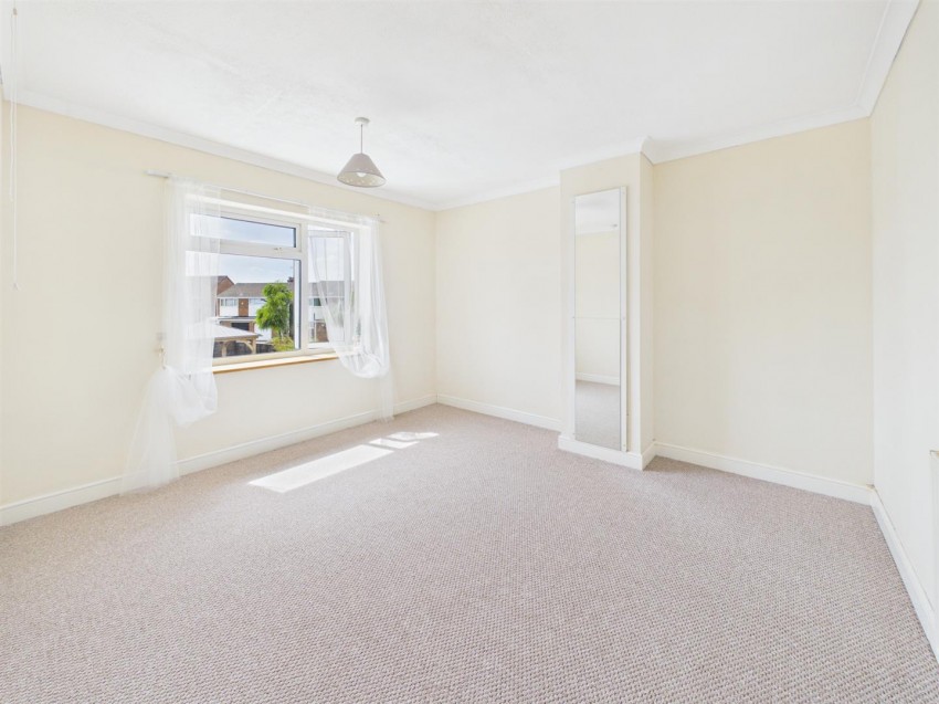 Images for Longford Lane, Gloucester