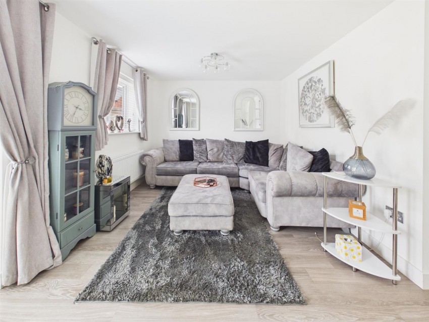 Images for Ironbridge Road, Twigworth, Gloucester